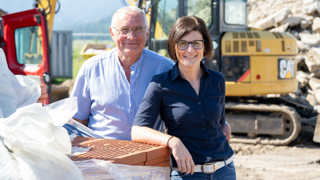 Vater-Tochter-Gespann: Lukas und Manuela Würfler führen gemeinsam das Bauunternehmen WWM Hoch- und Tiefbau.