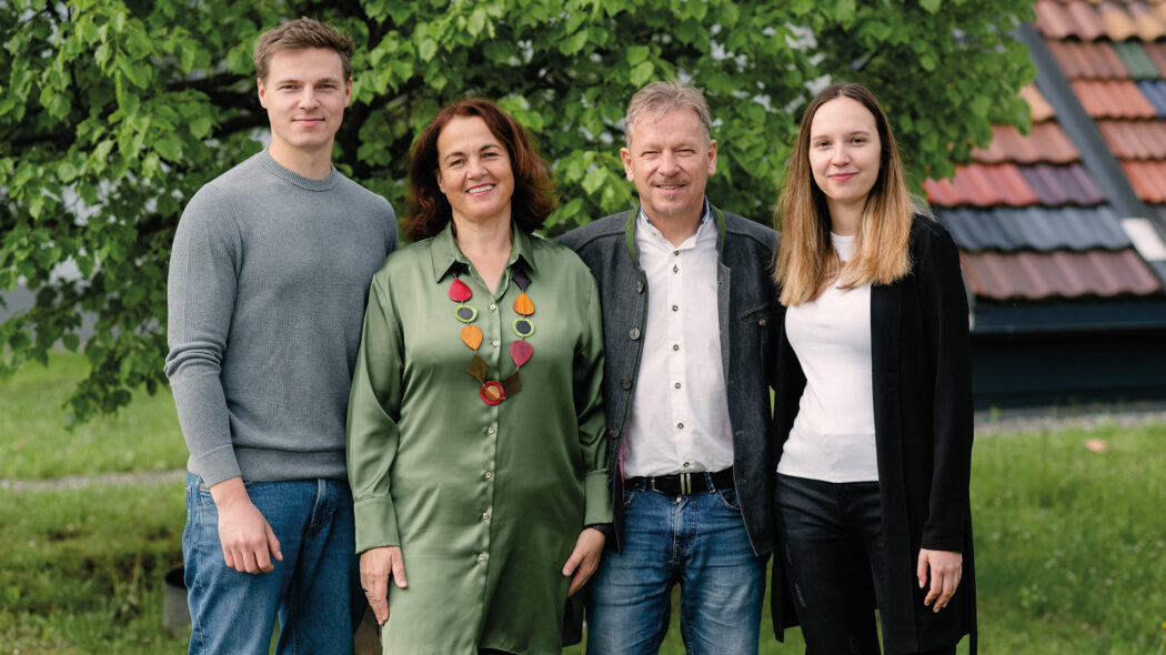 Marija und Robert Hedenik mit der nächsten Generation: Sohn Samuel und Schwiegertochter Taja arbeiten bereits im Unternehmen mit.