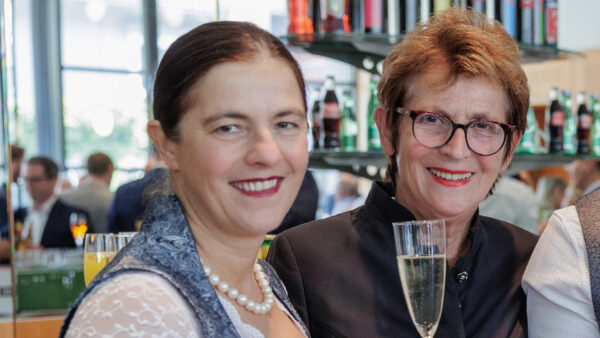 Heike mit Marlene Skorianz, Gipfelhaus Magdalensberg, Magdalensberg