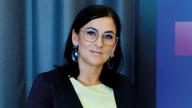 Daniela E. Fuks begleitet Unternehmen bei ESG, Corporate Strategy, (Personal)-Brand- und Transformationsmanagement.